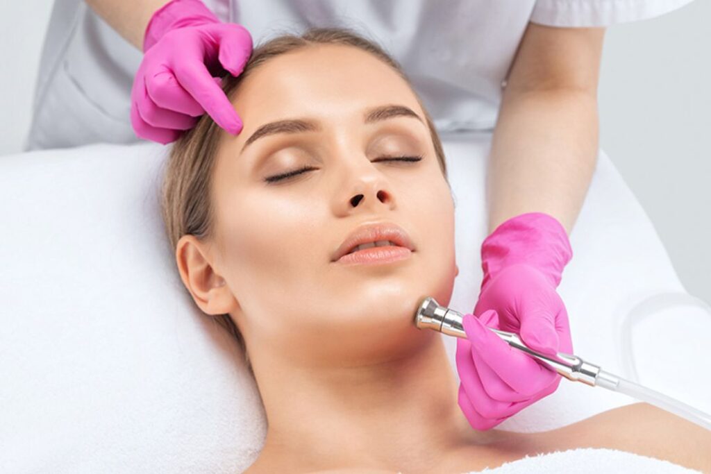 Why Getting a Monthly Facial is Essential for Maintaining Healthy Skin