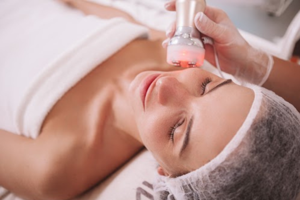 The Different Types of Facial Treatments for Skin Tightening